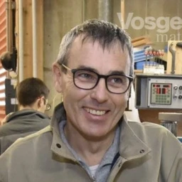 Logo Christophe Richard — Menuisier — à Moyemont
