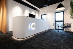 Logo B2 AMENAGEMENT — Décorateur - Architecte d’intérieur — à La Maxe